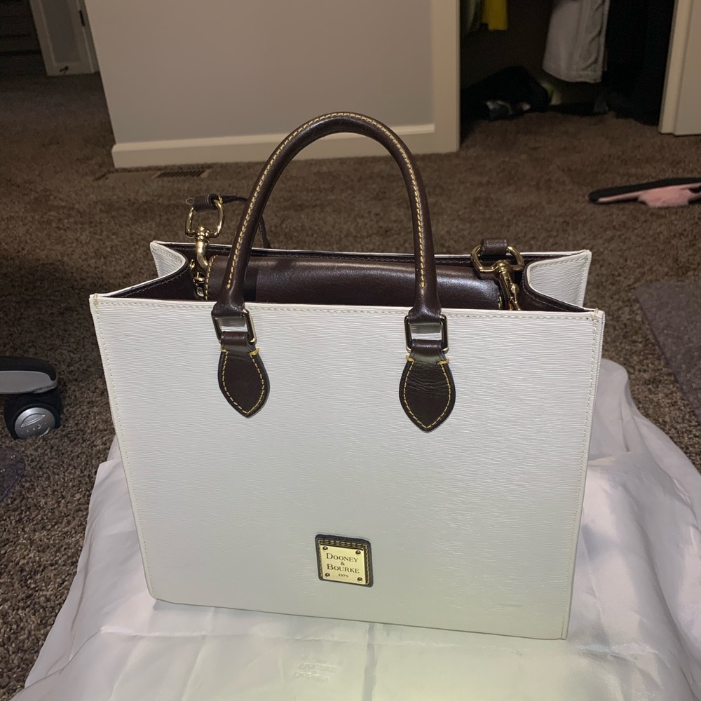 Dooney and Bourke White leather bag